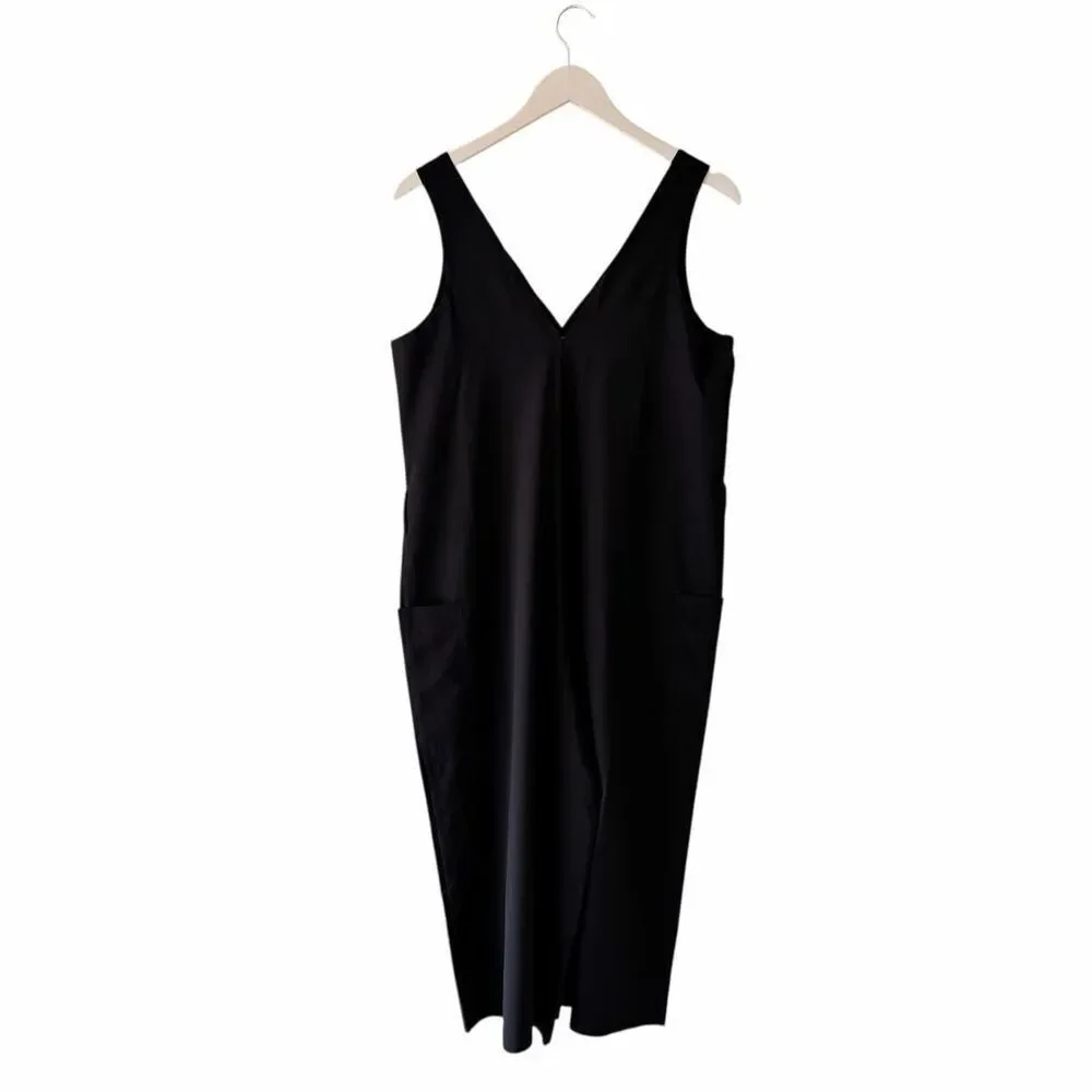 Athleta Jumpsuit Black Wide Leg Y2K  Pockets V Neck Belt Hooks SZ M #2567